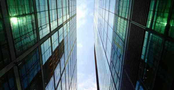 用AI技术复活赫本，AI复活亲人技术