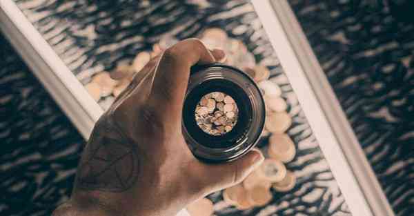 大数据包含设备数据的行业文章