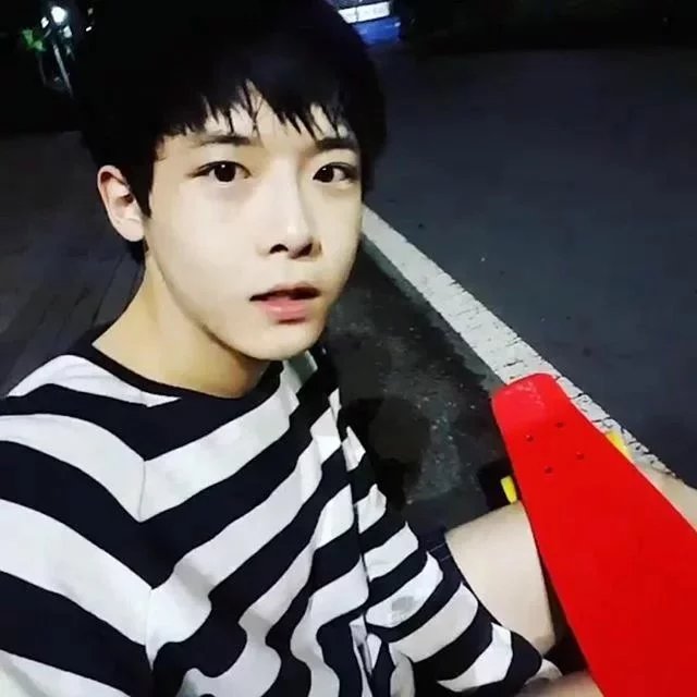 虞雪昌恒