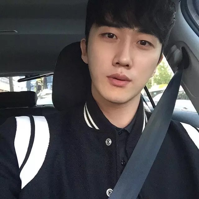 皇甫学苑朗