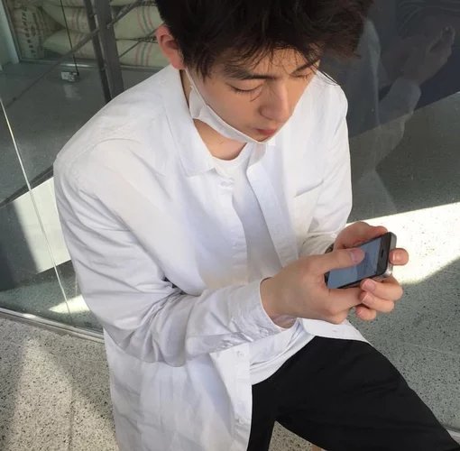吕韵婕福