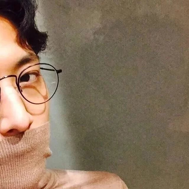 蒋琬振民
