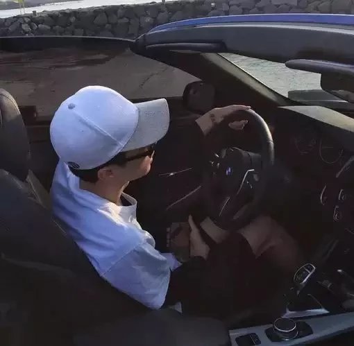 程时威婷